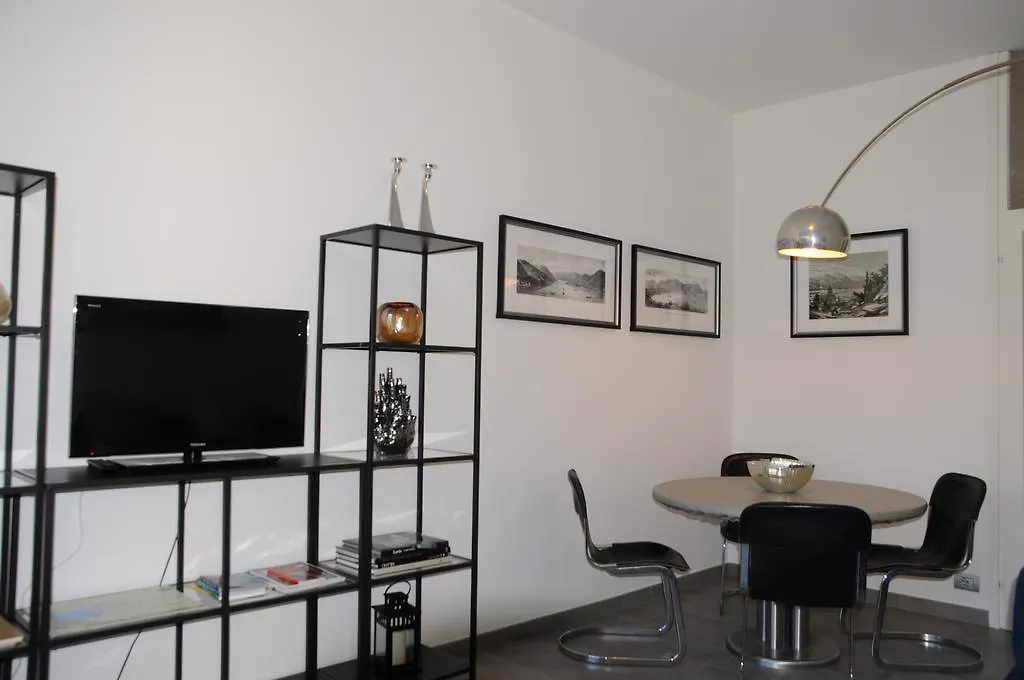 Apartment 900 Como 0*,
